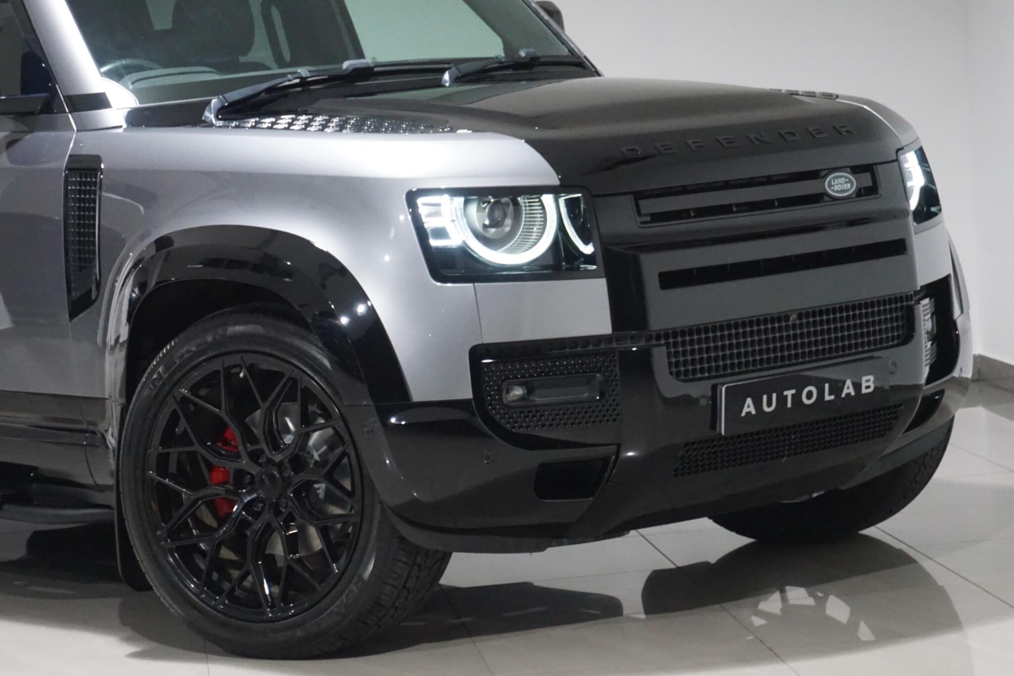 Land Rover Defender 110 3.0 D200 MHEV SE SUV 5dr Diesel Auto 4WD Euro 6 (s/s) (200 ps)